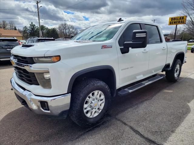 2024 Chevrolet Silverado 2500HD 4WD Crew Cab Standard Bed LT