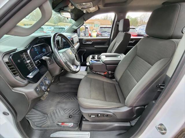 2024 Chevrolet Silverado 2500HD 4WD Crew Cab Standard Bed LT