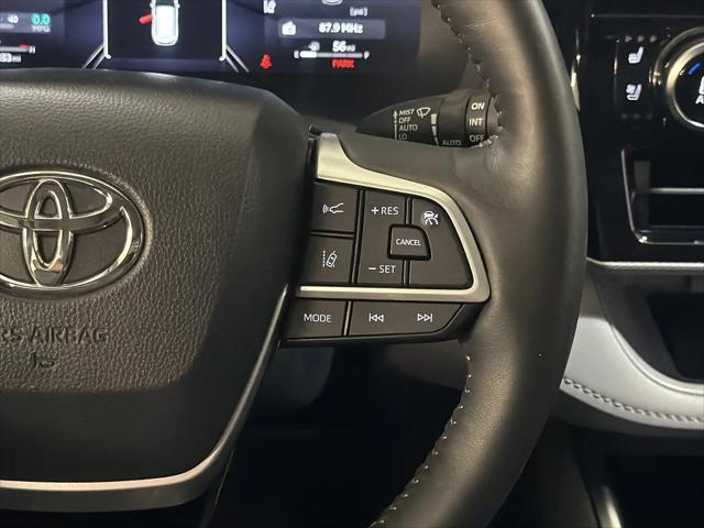 2024 Toyota Highlander Platinum