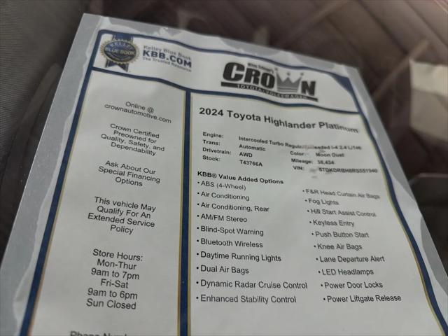 2024 Toyota Highlander Platinum