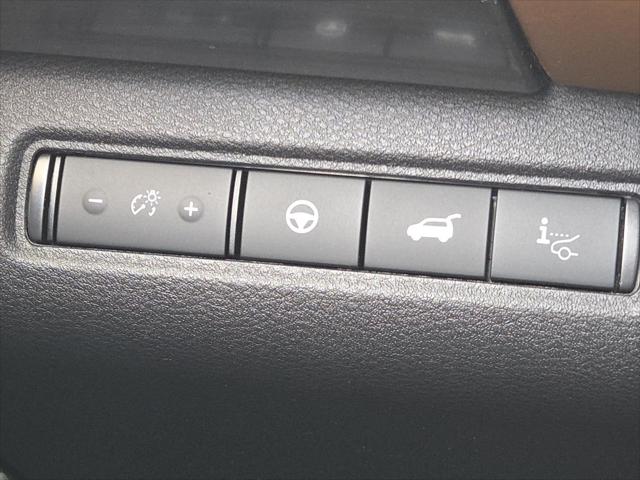 2023 Nissan Pathfinder Platinum 4WD