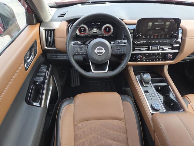 2023 Nissan Pathfinder Platinum 4WD