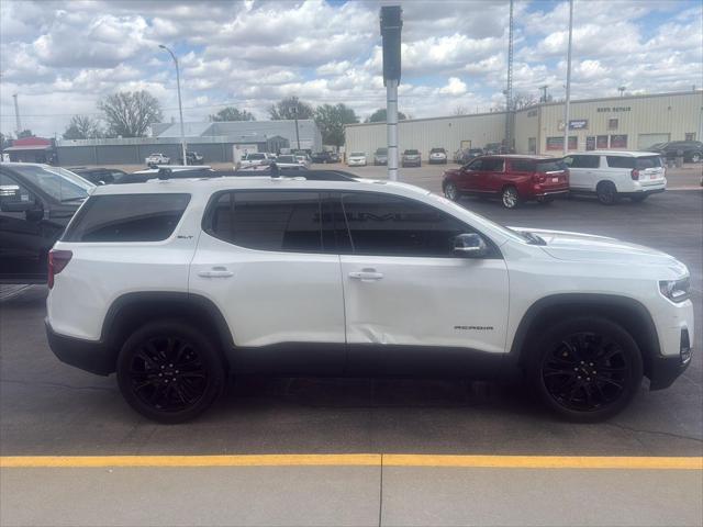 2023 GMC Acadia AWD SLT