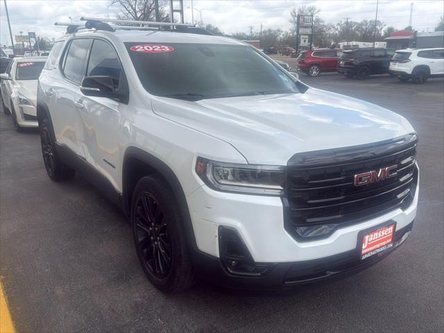 2023 GMC Acadia AWD SLT
