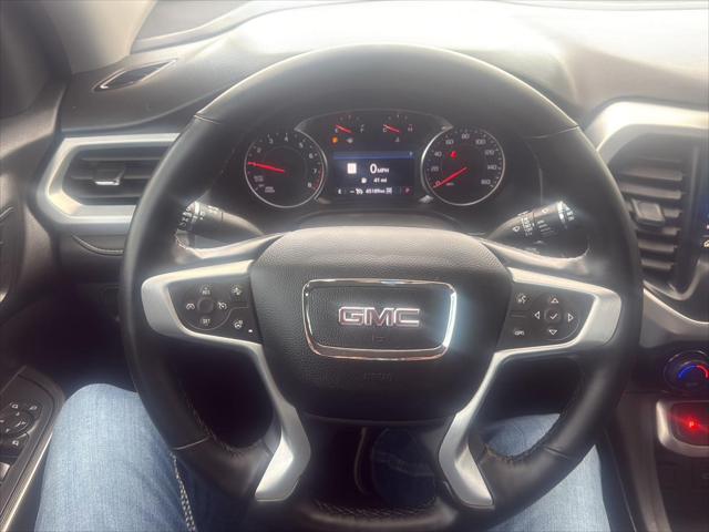 2023 GMC Acadia AWD SLT