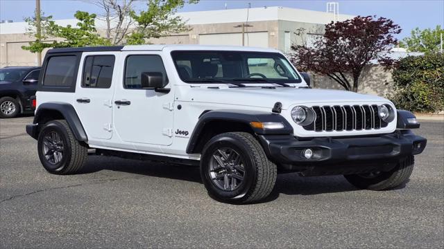 2025 Jeep Wrangler 4-Door Summit 4x4