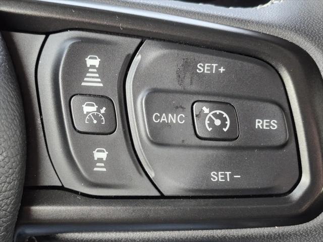 2025 Jeep Wrangler 4-Door Summit 4x4