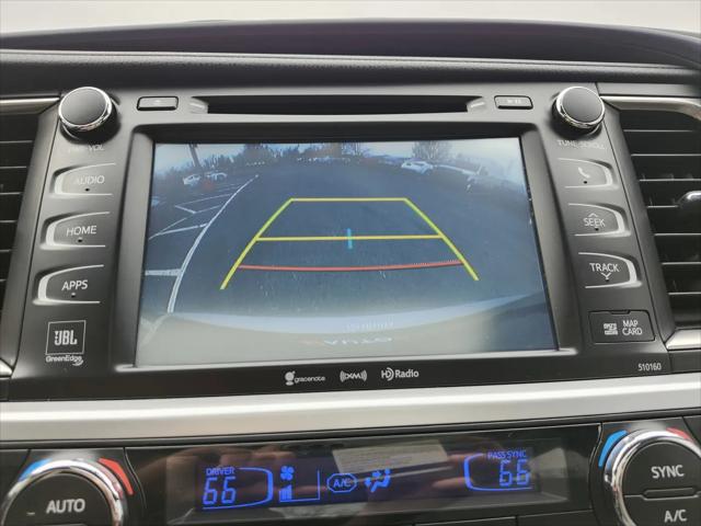 2016 Toyota Highlander Limited V6