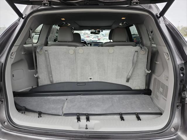 2016 Toyota Highlander Limited V6