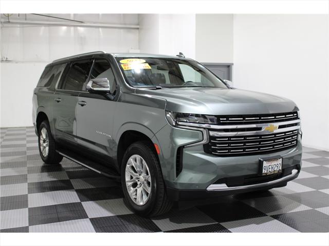 2023 Chevrolet Suburban 4WD Premier