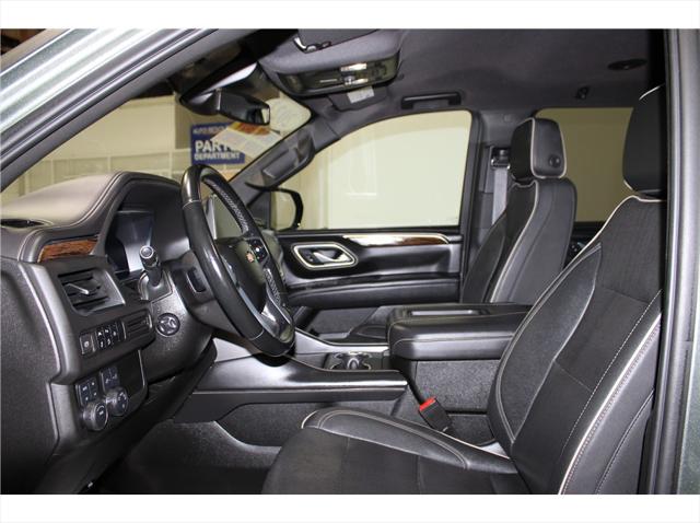 2023 Chevrolet Suburban 4WD Premier