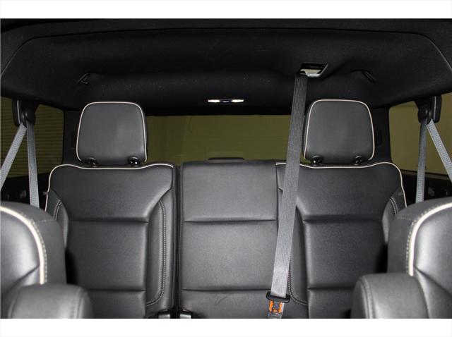 2023 Chevrolet Suburban 4WD Premier