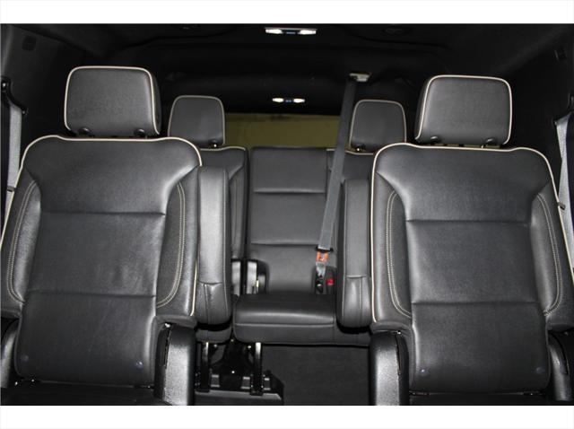 2023 Chevrolet Suburban 4WD Premier