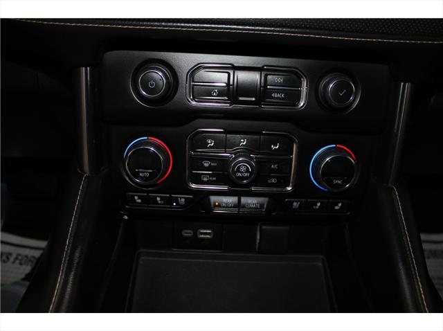 2023 Chevrolet Suburban 4WD Premier