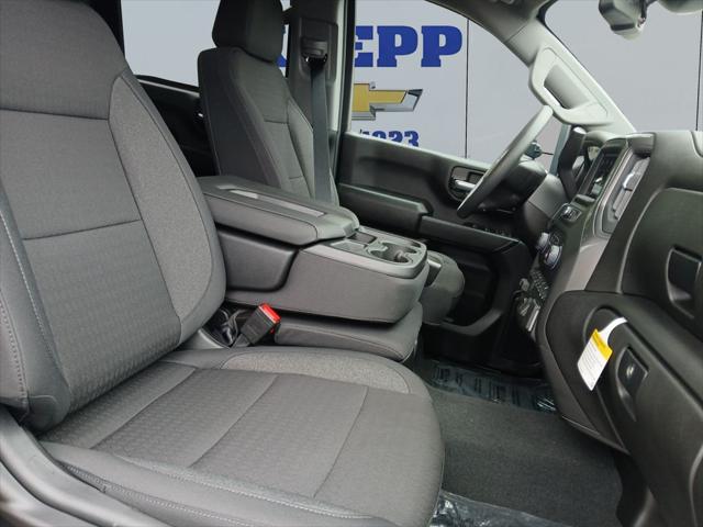 2026 Chevrolet Silverado 2500HD Crew Cab, Long Bed, Custom, 4WD