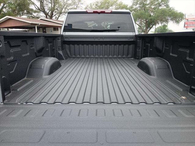 2026 Chevrolet Silverado 2500HD Crew Cab, Long Bed, Custom, 4WD