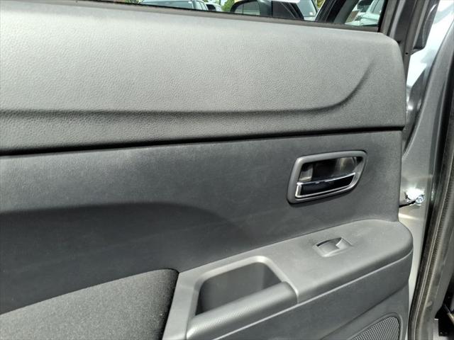 2026 Mitsubishi Outlander Sport 2.0 LE