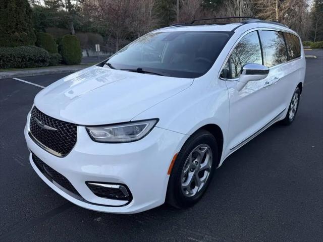 2022 Chrysler Pacifica Limited for sale in Kirkland, WA