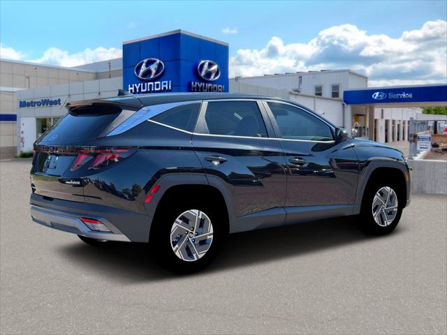 2026 Hyundai Tucson Hybrid Blue SE