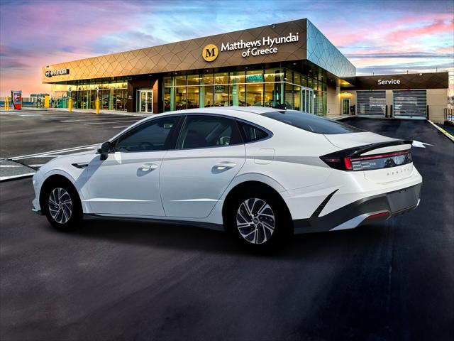 2026 Hyundai Sonata Hybrid Blue