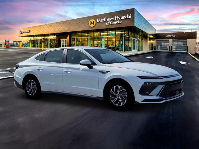 2026 Hyundai Sonata Hybrid Blue