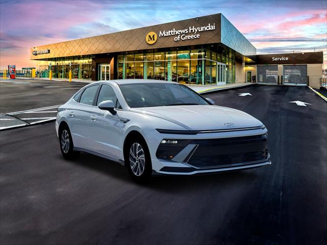 2026 Hyundai Sonata Hybrid Blue