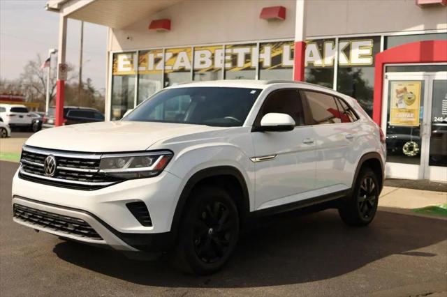 2022 Volkswagen Atlas Cross Sport 2.0T SE for sale in Waterford, MI