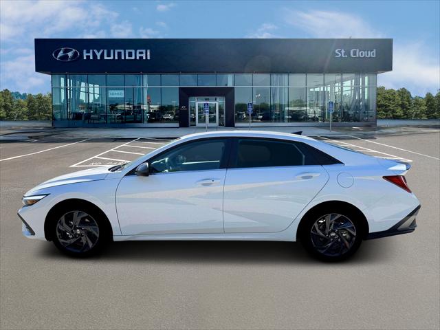 2026 Hyundai Elantra SEL Sport Premium