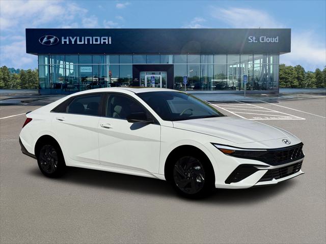 2026 Hyundai Elantra SEL Sport Premium
