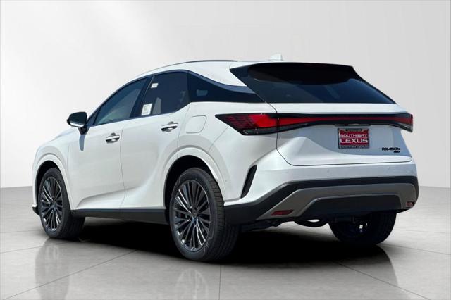 2026 Lexus RX 450h+ Luxury