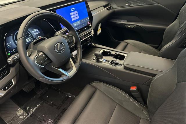 2026 Lexus RX 450h+ Luxury