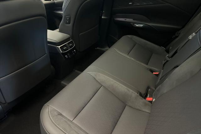 2026 Lexus RX 450h+ Luxury