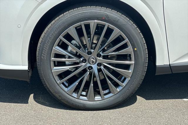 2026 Lexus RX 450h+ Luxury