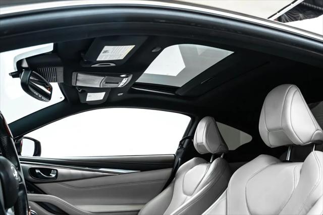 2019 INFINITI Q60 3.0t LUXE