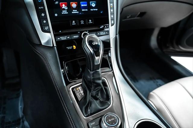2019 INFINITI Q60 3.0t LUXE