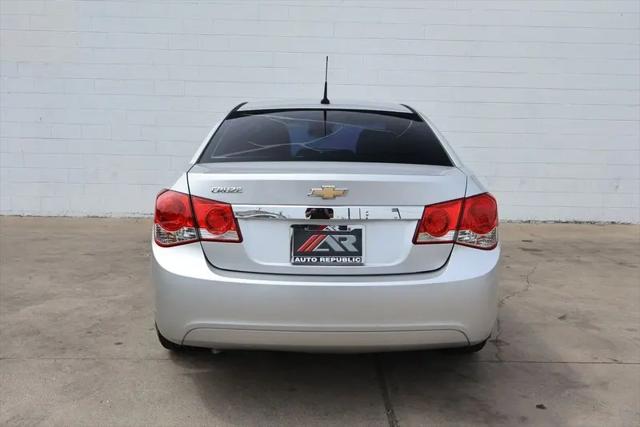 2013 Chevrolet Cruze LS Auto