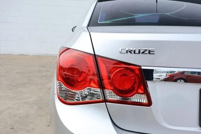2013 Chevrolet Cruze LS Auto