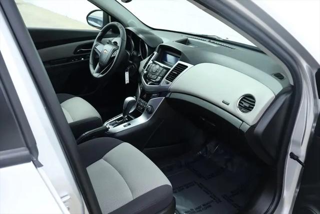 2013 Chevrolet Cruze LS Auto