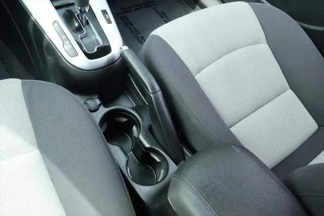 2013 Chevrolet Cruze LS Auto
