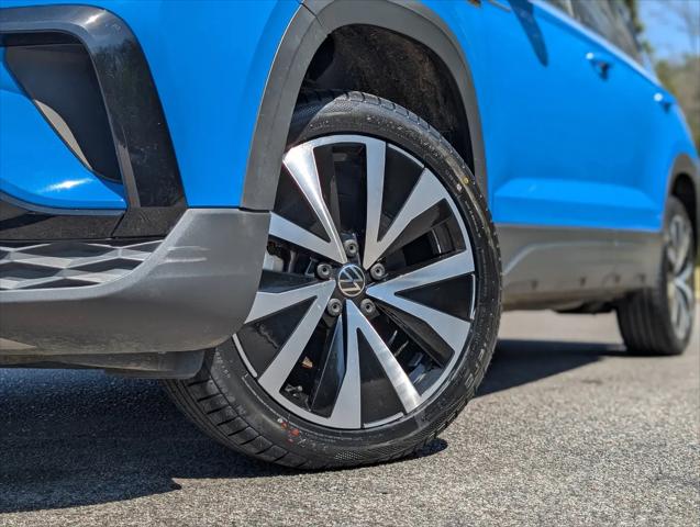 2023 Volkswagen Taos 1.5T SE
