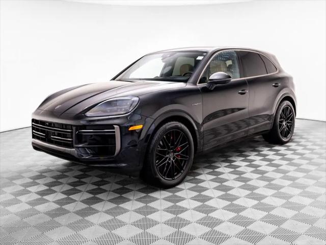 2025 Porsche Cayenne E-Hybrid Turbo for sale in Barrington, IL