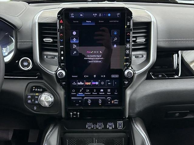 2026 Ram 1500 Laramie Crew Cab 4x4 5'7" Box