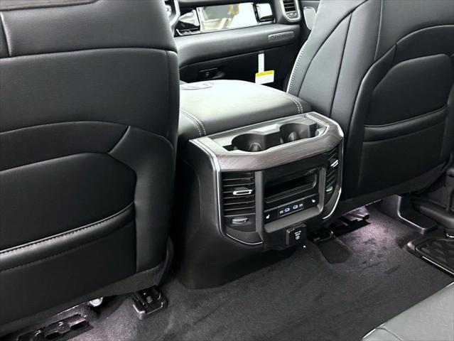 2026 Ram 1500 Laramie Crew Cab 4x4 5'7" Box
