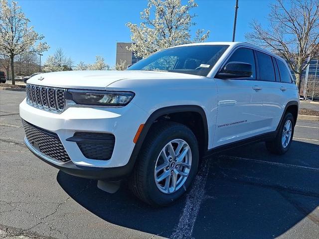 2026 Jeep Grand Cherokee GRAND CHEROKEE LAREDO X 4X4 2026 Jeep Grand Cherokee GRAND CHEROKEE LAREDO X 4X4