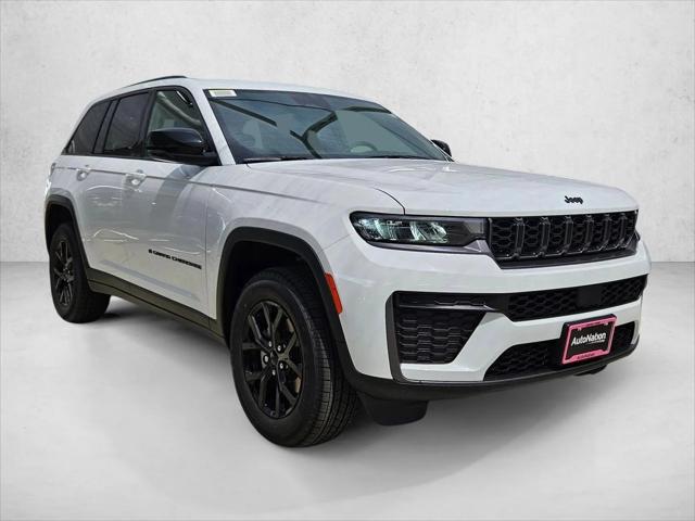 2026 Jeep Grand Cherokee Altitude 4x4