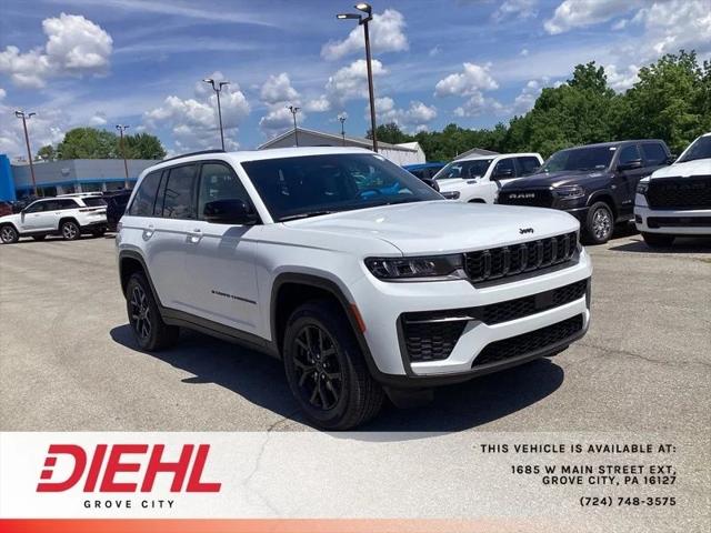 2026 Jeep Grand Cherokee GRAND CHEROKEE LAREDO ALTITUDE 4X4 2026 Jeep Grand Cherokee GRAND CHEROKEE LAREDO ALTITUDE 4X4