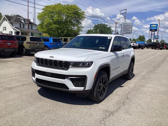 2026 Jeep Grand Cherokee GRAND CHEROKEE LAREDO ALTITUDE 4X4 2026 Jeep Grand Cherokee GRAND CHEROKEE LAREDO ALTITUDE 4X4