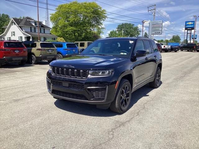 2026 Jeep Grand Cherokee GRAND CHEROKEE LAREDO ALTITUDE 4X4 2026 Jeep Grand Cherokee GRAND CHEROKEE LAREDO ALTITUDE 4X4