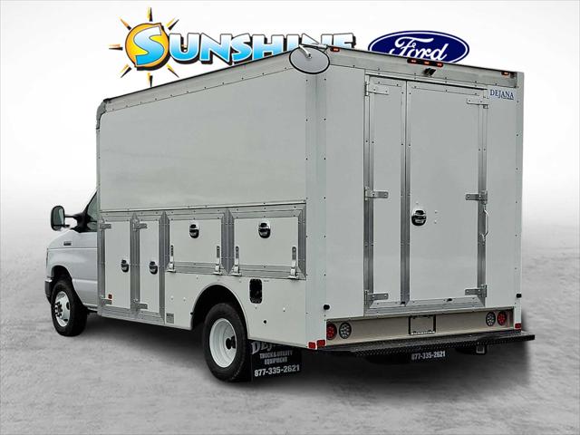 2026 Ford E-350 Cutaway Unknown