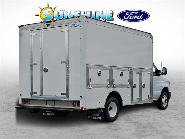 2026 Ford E-350 Cutaway Unknown